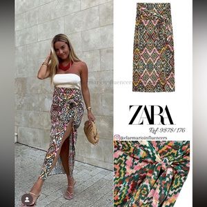 KNOTTED PRINTED MIDI SKIRT